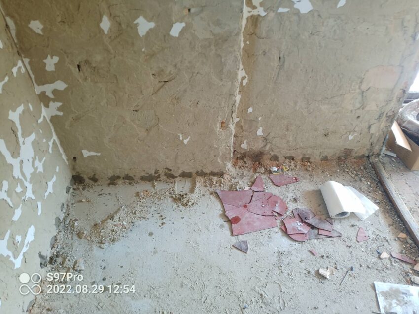 Salétromos fal szigetelése az Aquametodika Kft-től